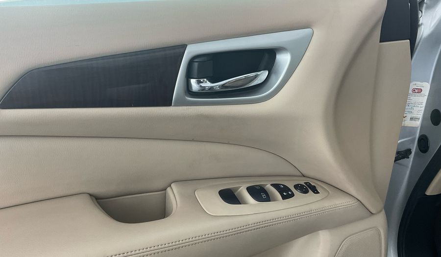 Nissan Pathfinder SV Suv 2017