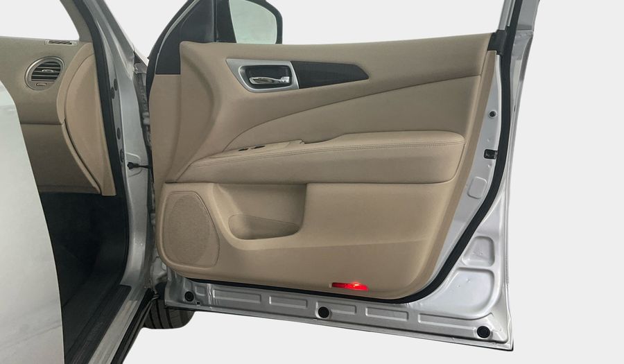 Nissan Pathfinder SV Suv 2017