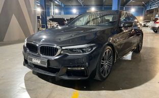 BMW • 530i