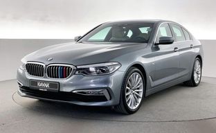 BMW • 530i