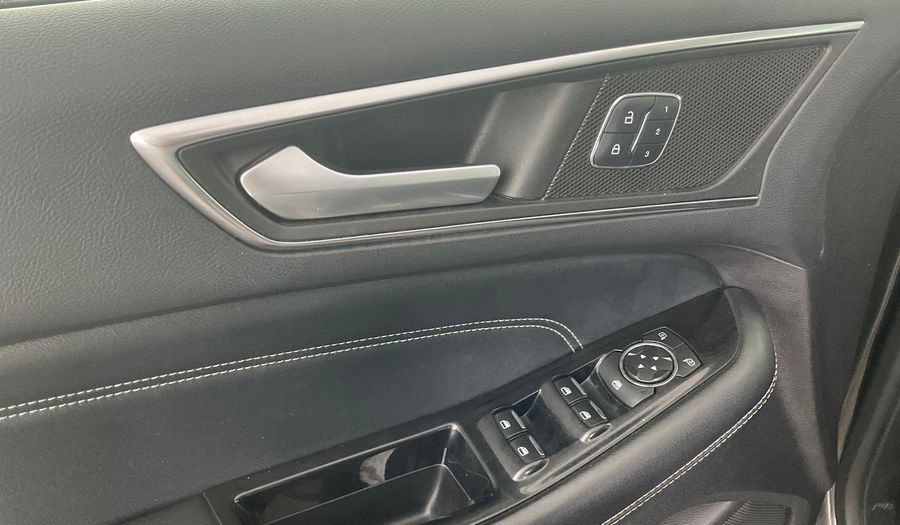 Ford Edge 3.5 AUTO TITANIUM NAV LTHR 4WD 19ALW Suv 2017