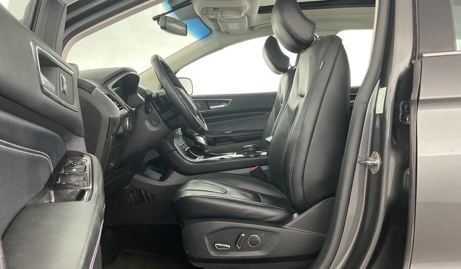 Ford Edge 3.5 AUTO TITANIUM NAV LTHR 4WD 19ALW Suv 2017
