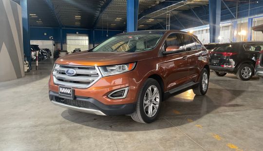 Ford • Edge