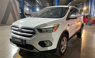 Ford • Escape
