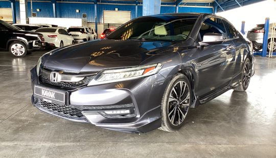 Honda • Accord