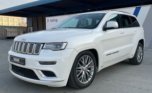 Jeep • Grand Cherokee