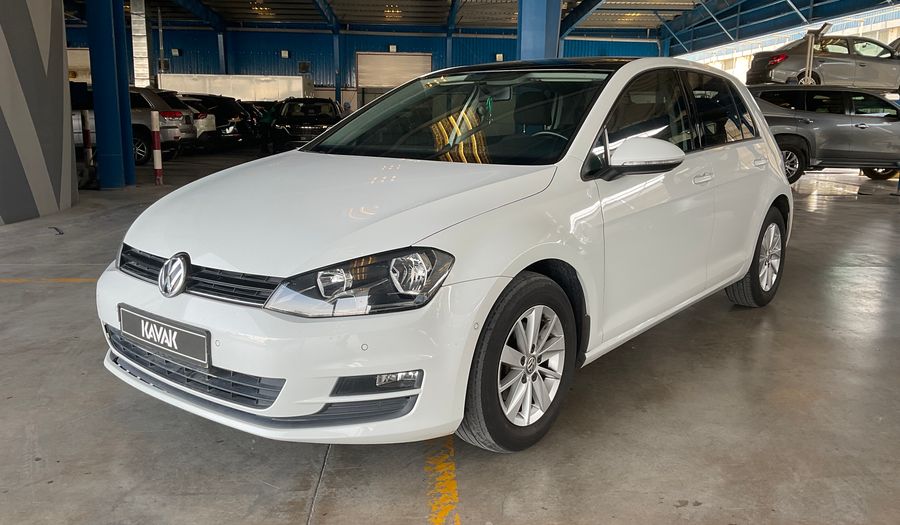 Volkswagen Golf SE Hatchback 2017