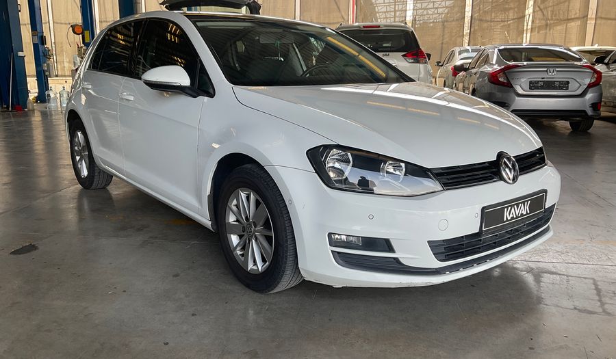 Volkswagen Golf SE Hatchback 2017