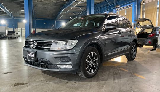 Volkswagen • Tiguan