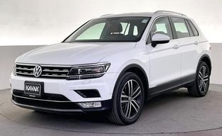Volkswagen • Tiguan