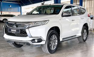 Mitsubishi • Montero Sport