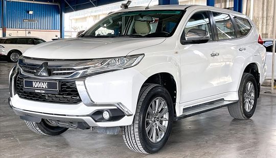 Mitsubishi • Montero Sport