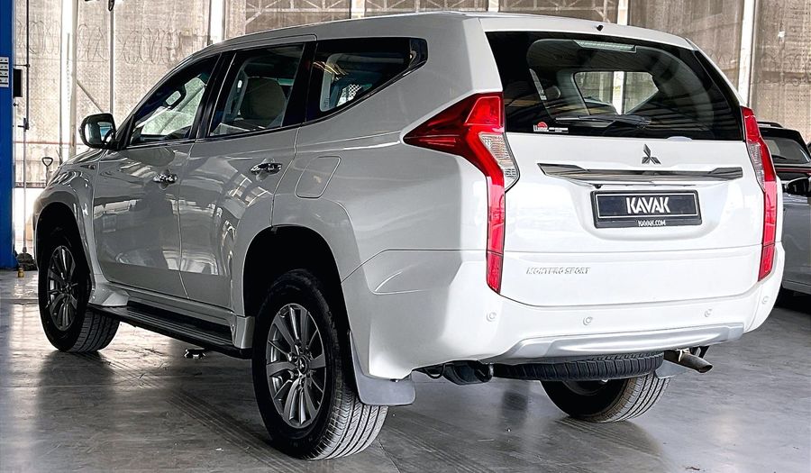 Mitsubishi Montero Sport GLX Suv 2018