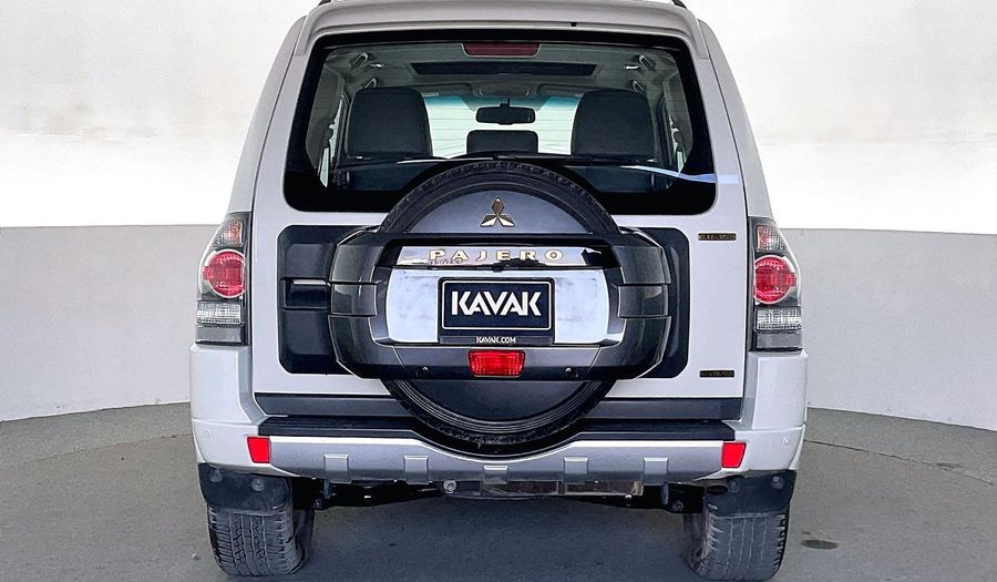 Mitsubishi Pajero GLS HIGHLINE Suv 2018