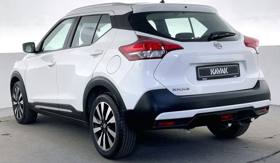 Nissan Kicks SV Suv 2018