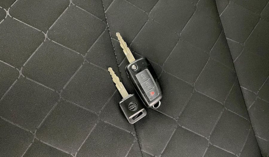 Nissan Kicks SV Suv 2018