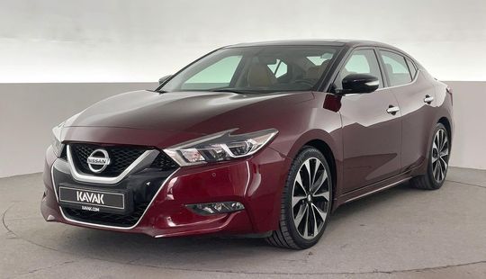 Nissan • Maxima
