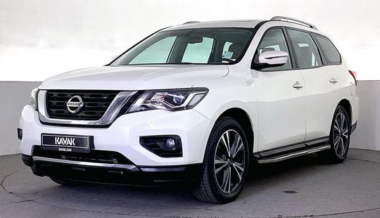 Nissan • Pathfinder