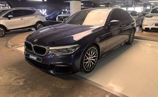BMW • 520i
