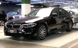BMW • 530i