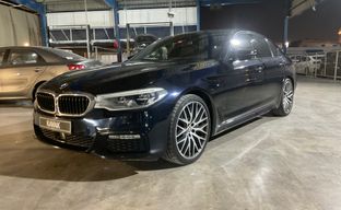 BMW • 530i