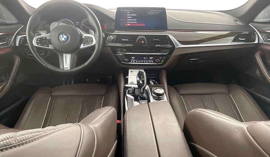 Bmw 530i M SPORT Sedan 2018
