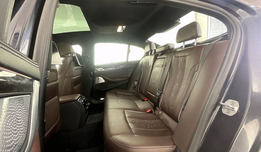 Bmw 530i M SPORT Sedan 2018