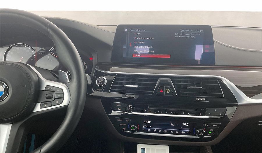 Bmw 530i M SPORT Sedan 2018