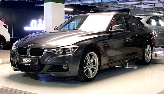 BMW • 318i