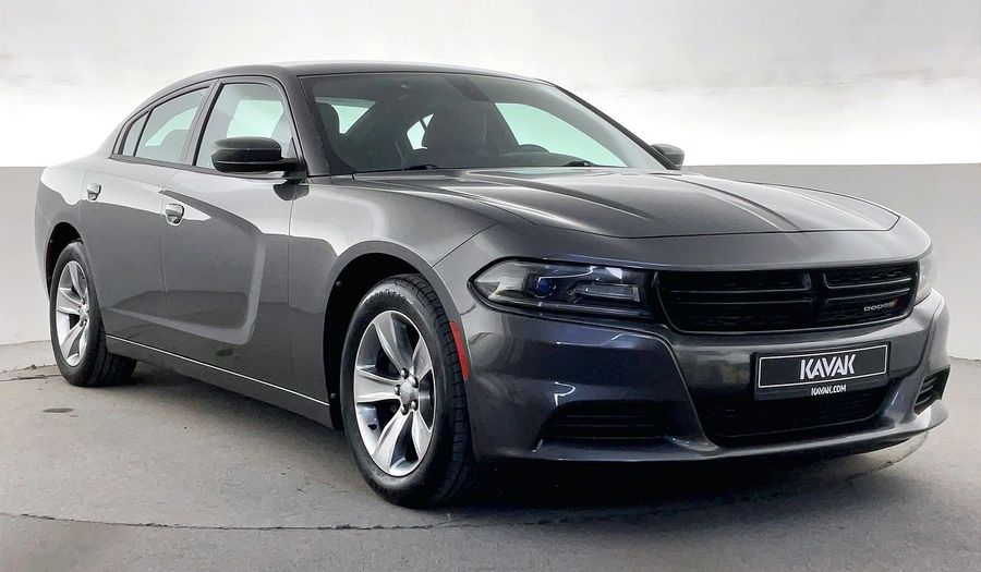 Dodge Charger SXT / SE Sedan 2018