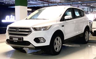 Ford • Escape