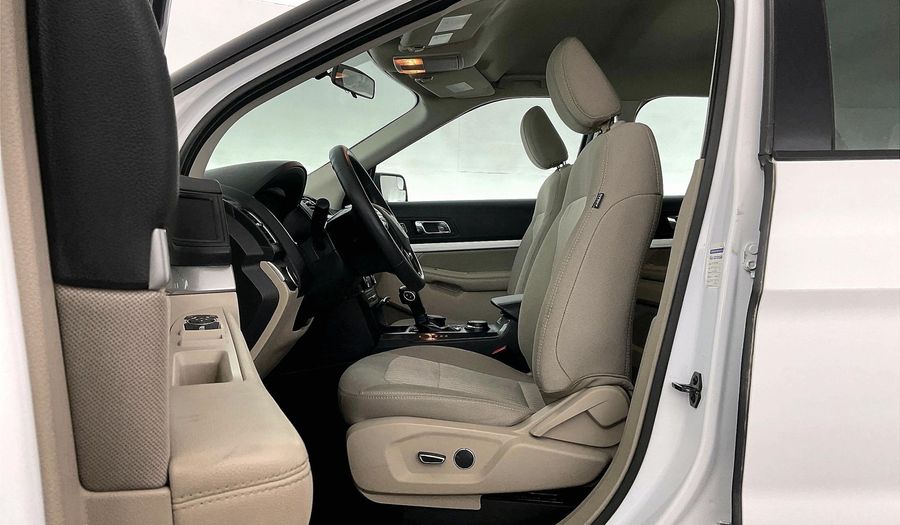 Ford Explorer 3.5 AUTO 4WD XLT CLTH Suv 2018