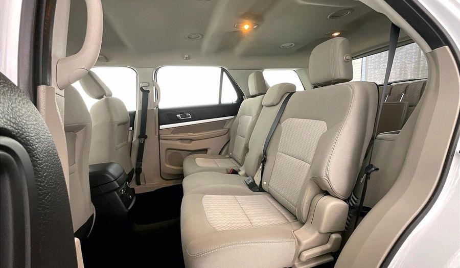 Ford Explorer 3.5 AUTO 4WD XLT CLTH Suv 2018