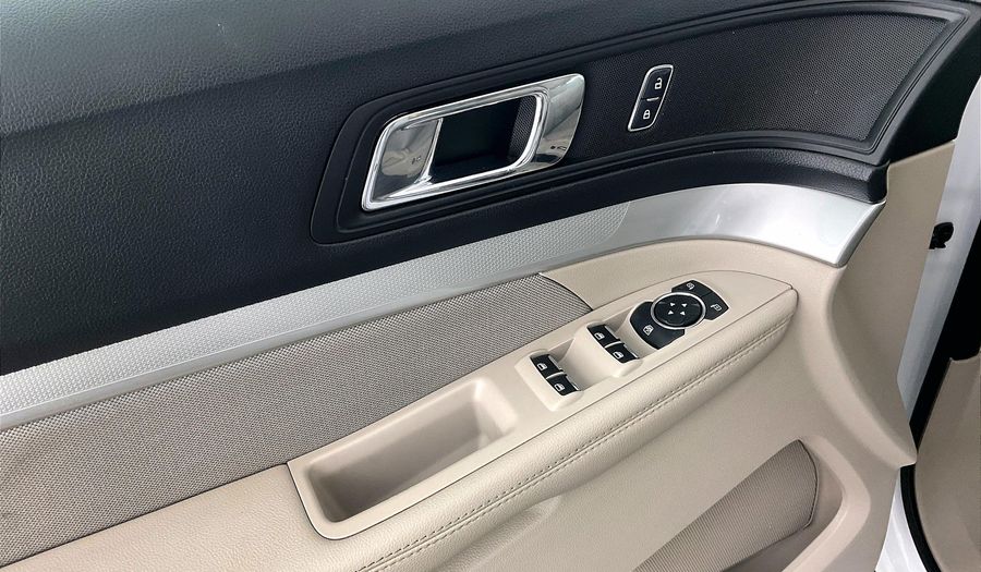 Ford Explorer 3.5 AUTO 4WD XLT CLTH Suv 2018