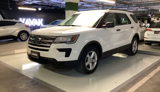 Ford Explorer XL / Standard-2018