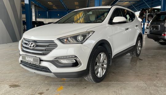 Hyundai • Santa Fe