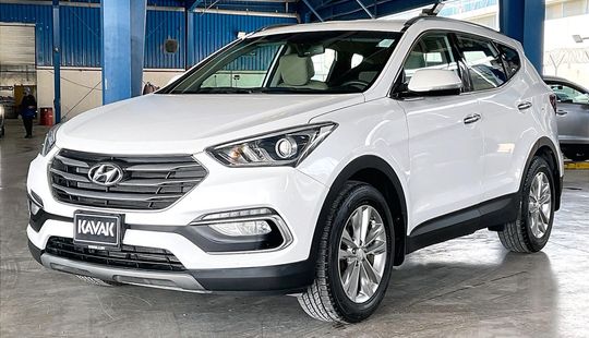 Hyundai • Santa Fe