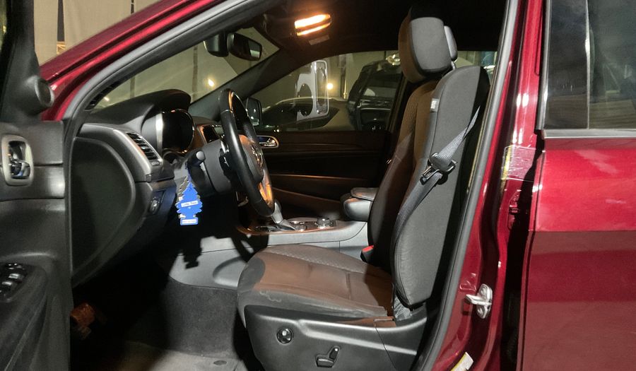 Jeep Grand Cherokee LAREDO Suv 2018