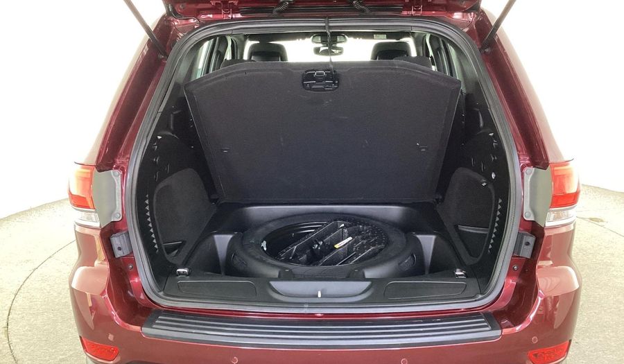 Jeep Grand Cherokee LAREDO Suv 2018