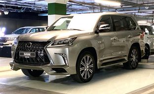 LEXUS • LX570