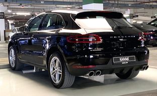 Porsche • Macan