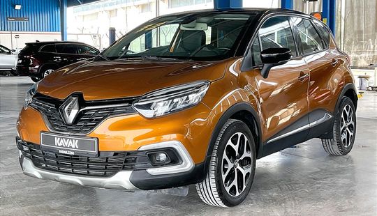 Renault • Captur