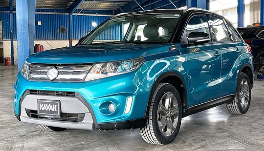 Suzuki • Vitara