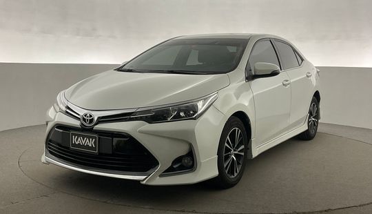 Toyota • Corolla