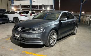 Volkswagen • Jetta