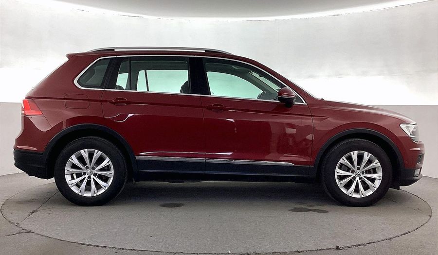 Volkswagen Tiguan SEL Suv 2018