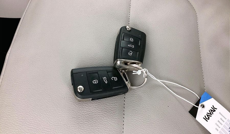 Volkswagen Tiguan SEL Suv 2018