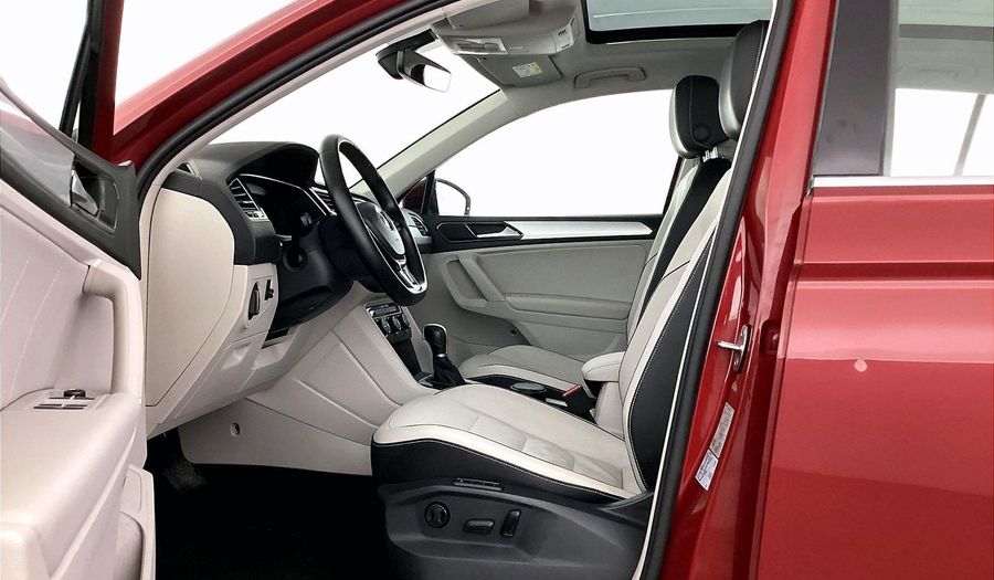 Volkswagen Tiguan SEL Suv 2018