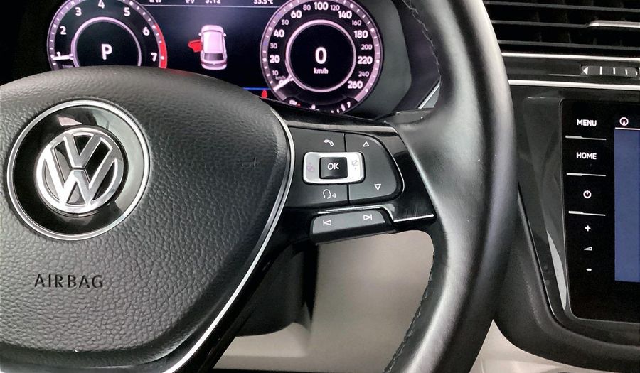 Volkswagen Tiguan SEL Suv 2018