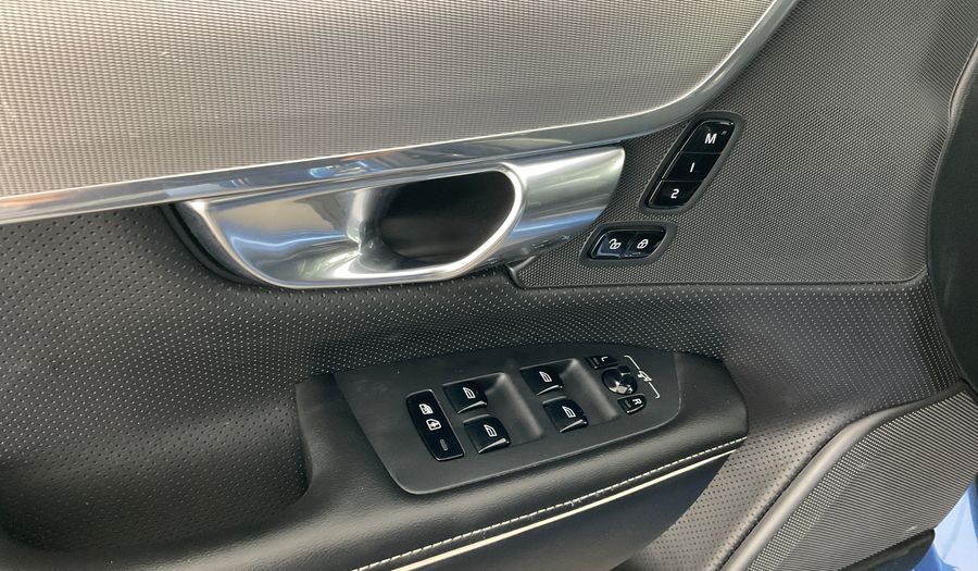 Volvo S90 T6 R DESIGN Sedan 2018